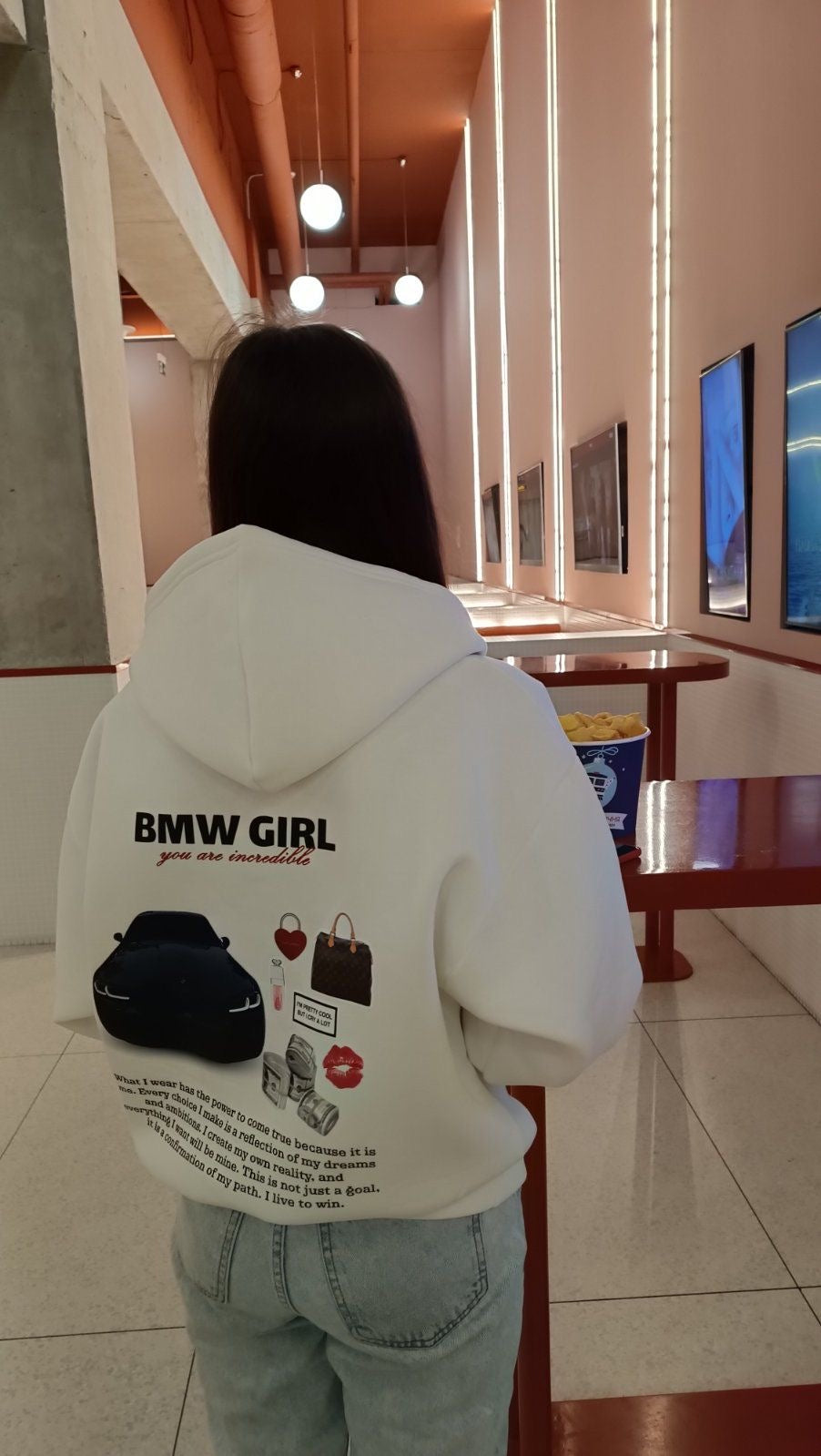 BMW GIRL 𝗛𝗼𝗼𝗱𝗶𝗲