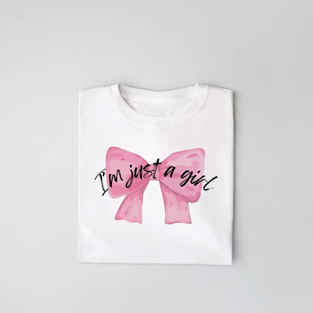 I’m just a girl Graphic Tee